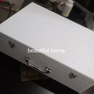 چمدون قاشق و چنگال چرمی