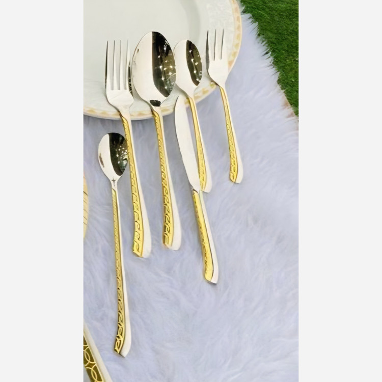 سرویس قاشق و چنگال 24نفره 120 پارچه مارک AVD ورساچ دور طلایی ( پس کرایه )