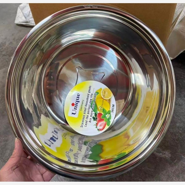 آبکش 12پارچه ستاره دار یونیک سایز 18 تا 40 (( پس کرایه )) 12تا لگن موجوده