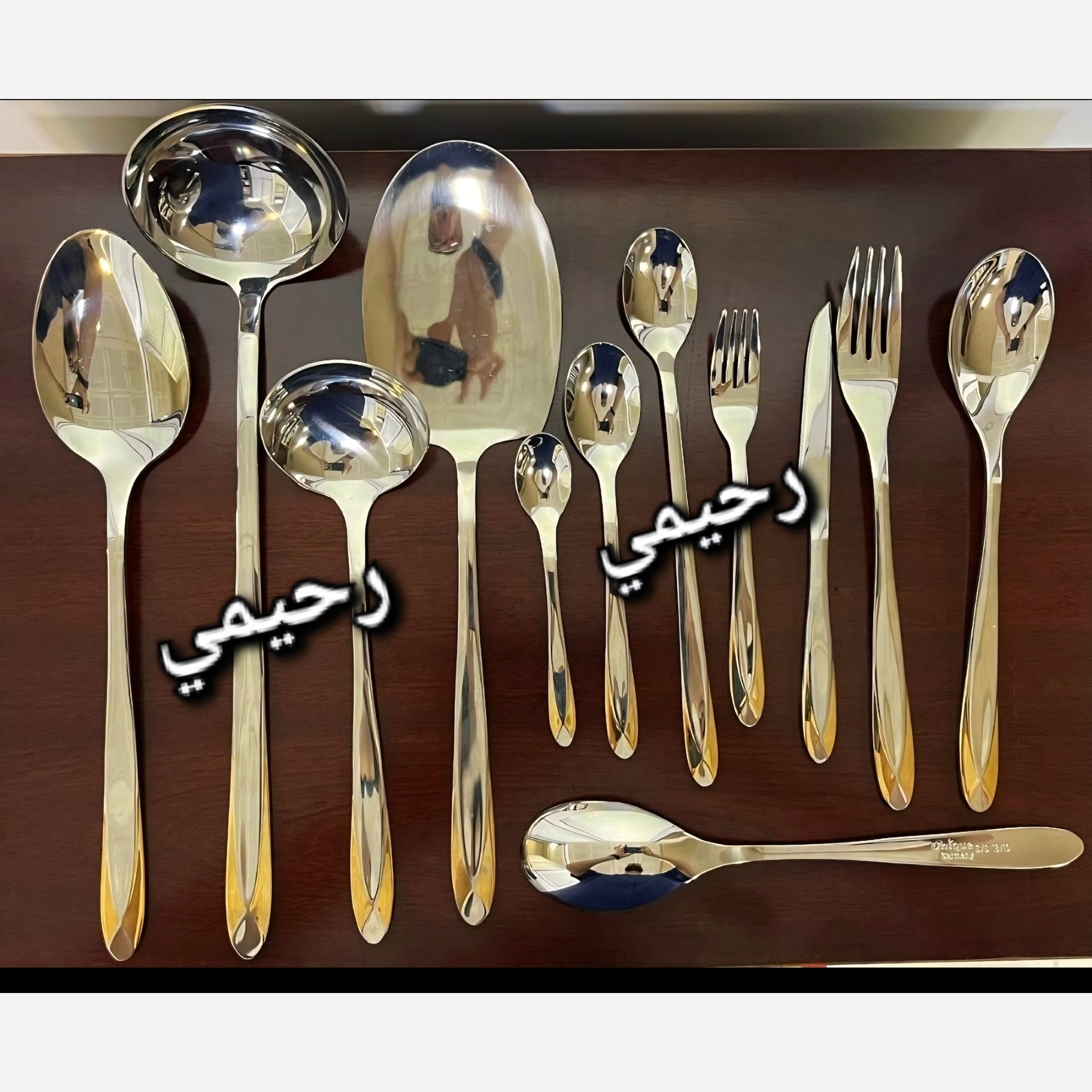سرویس قاشق و چنگال 24نفره 120 پارچه 3 نیمه طلایی یونیک دور نوار طلایی