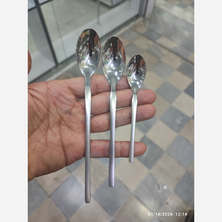 1 سرویس قاشق و چنگال 30نفره 134 پارچه یونیک آلمانی اروپایی نقره ای ساده ( پس کرایه)