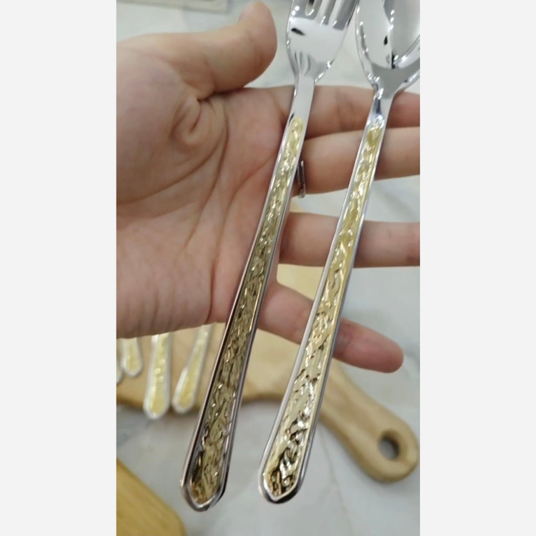 1 سرویس قاشق و چنگال 30نفره 134 پارچه یونیک آلمانی دور طلایی ( پس کرایه)