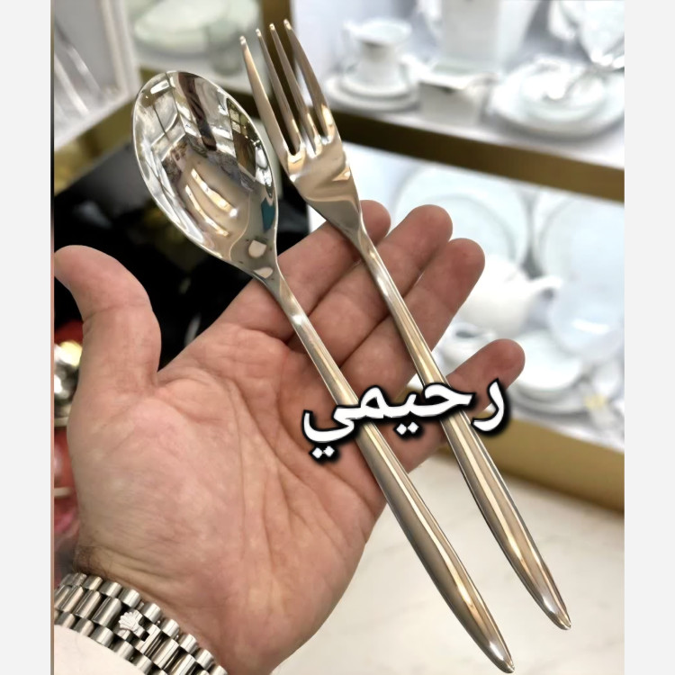 سرویس قاشق و چنگال 24 نفره 120 پارچه یونیک آلمان طرح شیک وخاص نقره ای ((هزینه ارسال درب منزل )) ساده