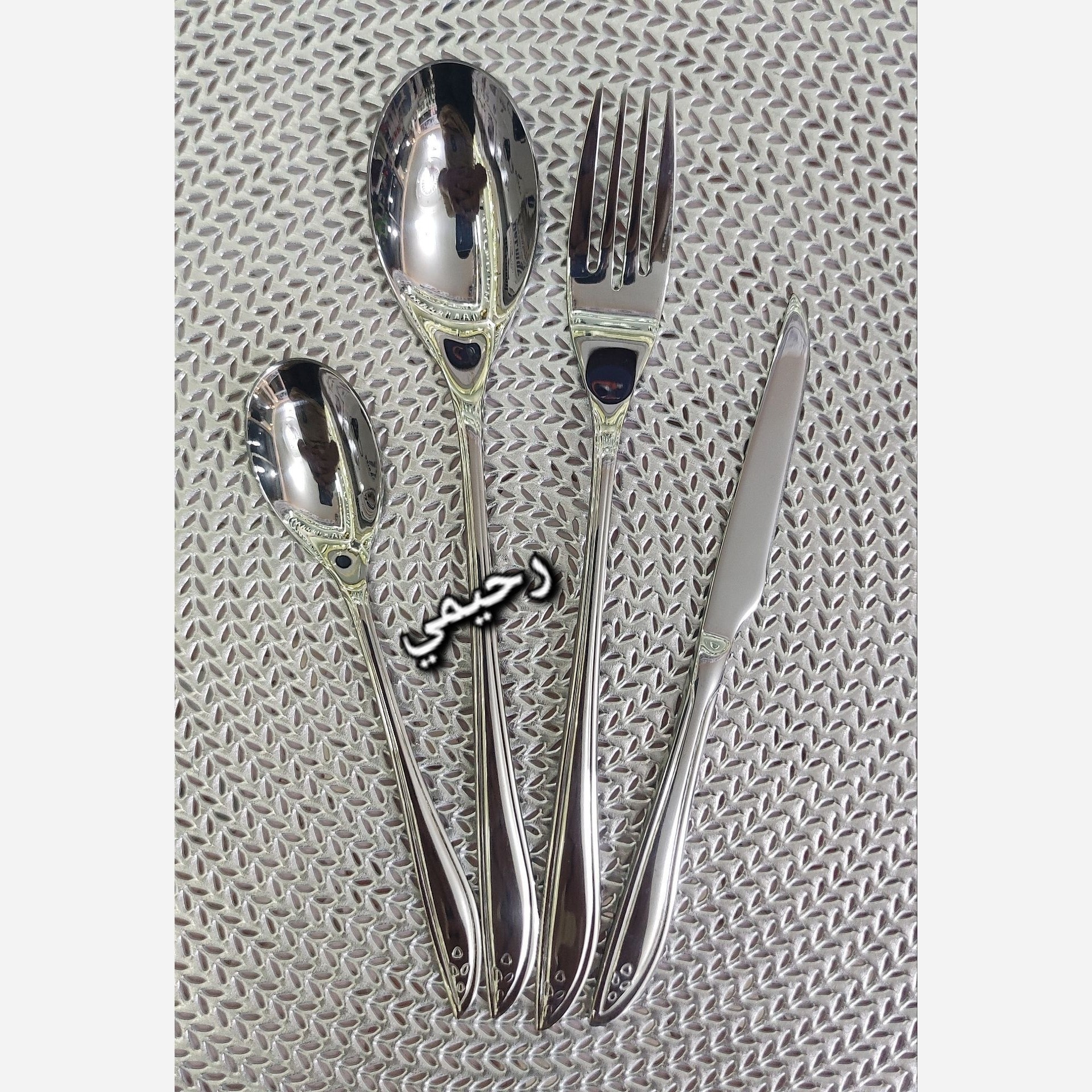 سرویس قاشق و چنگال 24 نفره 120 پارچه یونیک آلمانی اصل طرح شیک خاص نقره ای ((هزینه ارسال درب منزل ))