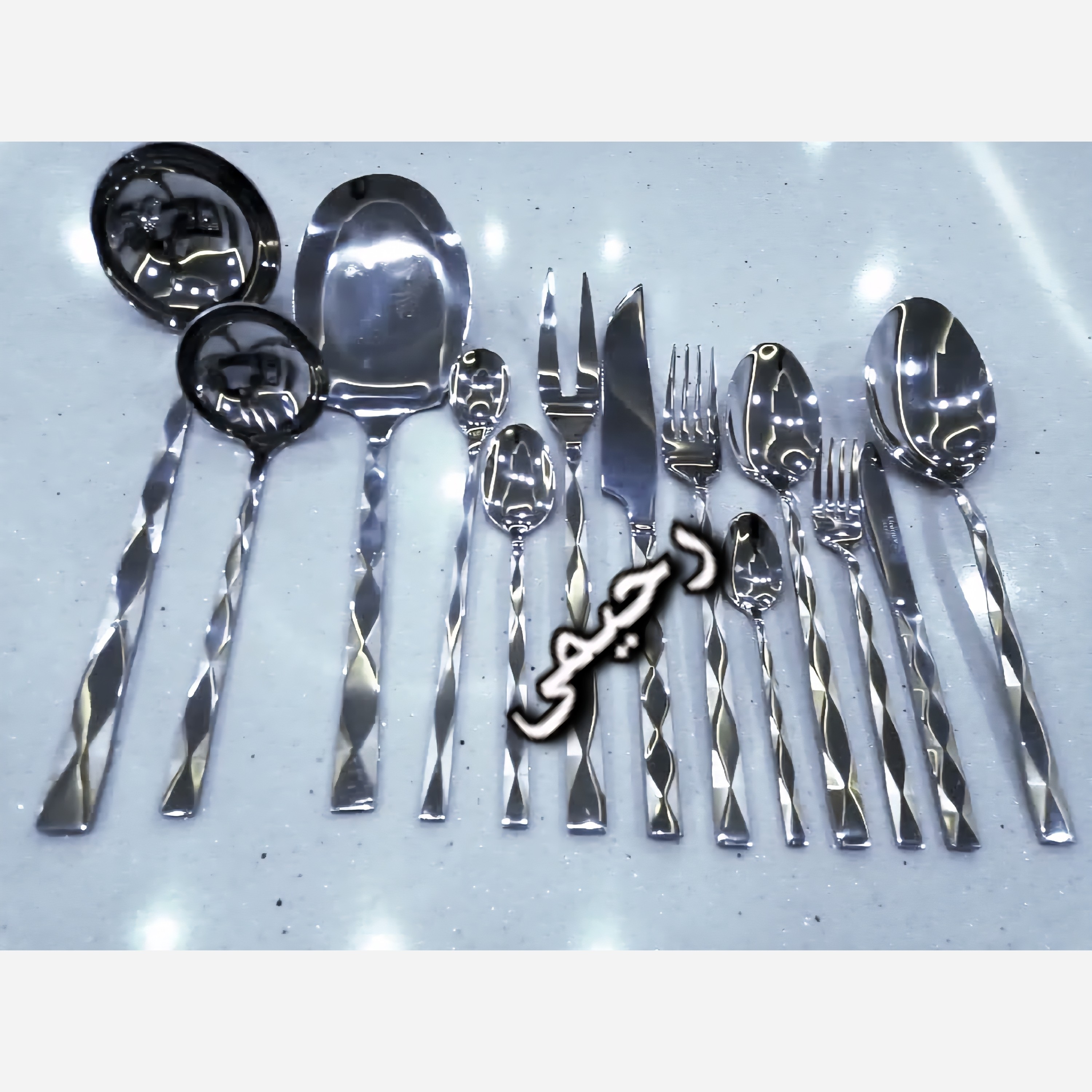 سرویس قاشق و چنگال 24نفره 120 پارچه یونیک نقره ای دهانه اروپایی ضمانتی شمشیری ساده