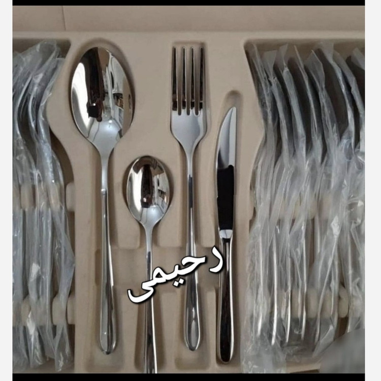 سرویس قاشق و چنگال 24نفره 93پارچه مارک یونیک المان تضمینی نقره ای دنا ناخنی (( پس کرایه))