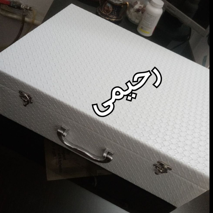 سرویس قاشق و چنگال نیمه طلایی نقره ای 12 نفره 59 پارچه یونیک اهنربانگیر ضمانت رنگ وجنس آناناسی بی چمدون قاشق و چنگ