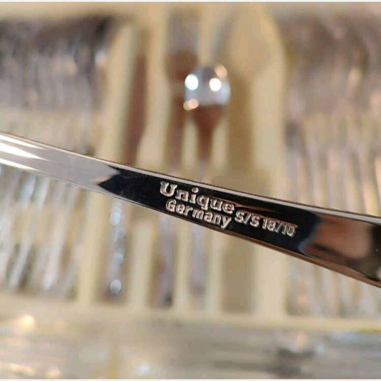 سرویس قاشق و چنگال 24نفره 93پارچه ضمانت ظرفشویی ناخنی