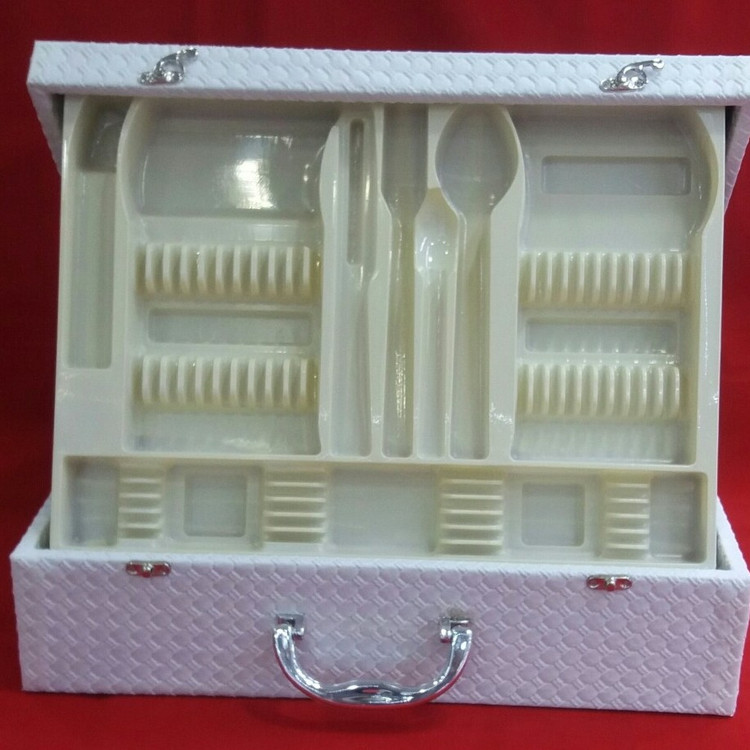چمدون قاشق و چنگال یا کیف قاشق و چنگال 2رنگ نقره ای و سفید چمدان قاشق و چنگال (پس کرایه)