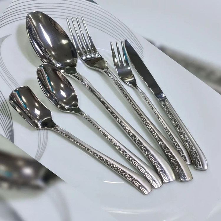 سرویس قاشق و چنگال 24نفره 140 پارچه طرح برجسته شیک ورساچ