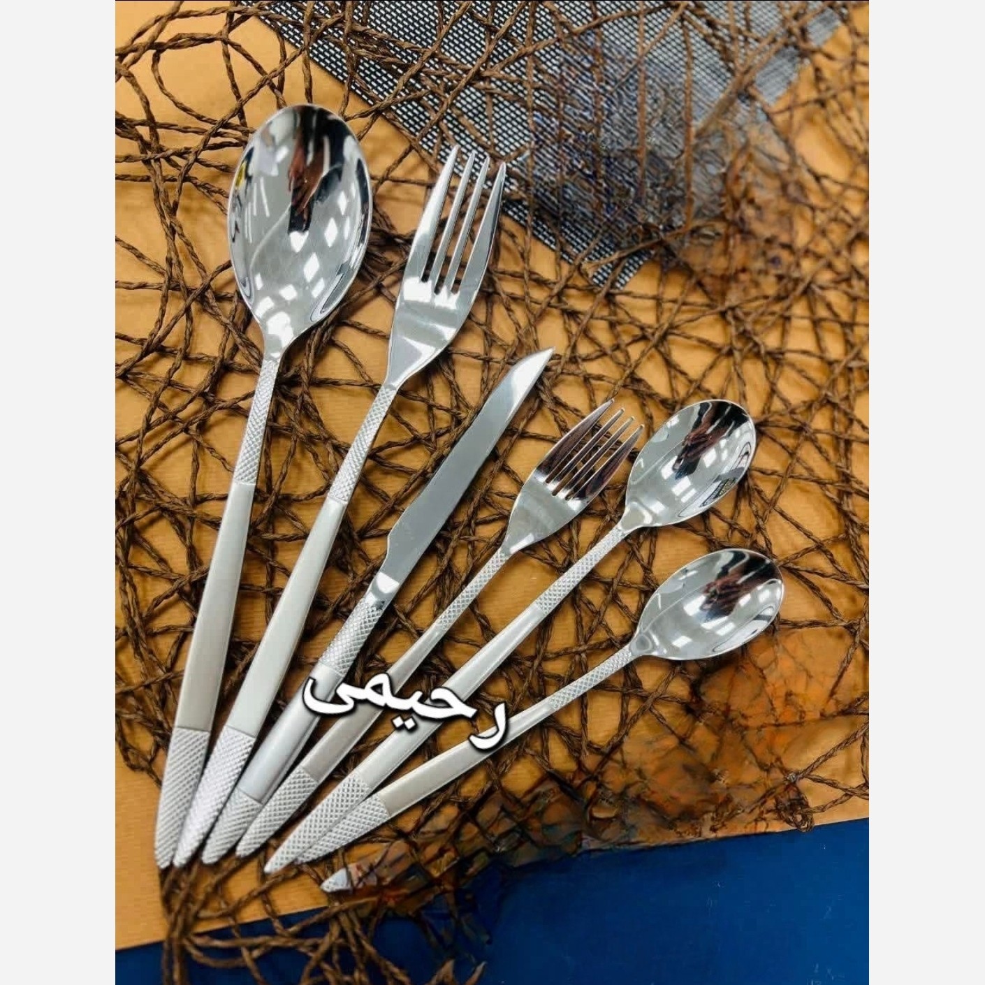 سرویس قاشق و چنگال 24 نفره 120پارچه یونیک اصل ساده نقره ای ((هزینه ارسال درب منزل))
