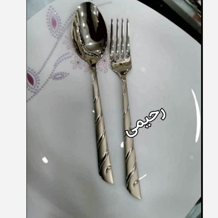 سرویس قاشق و چنگال 24 نفره 144 پارچه مدل پرچمی ضخیم طرح 3بعدی